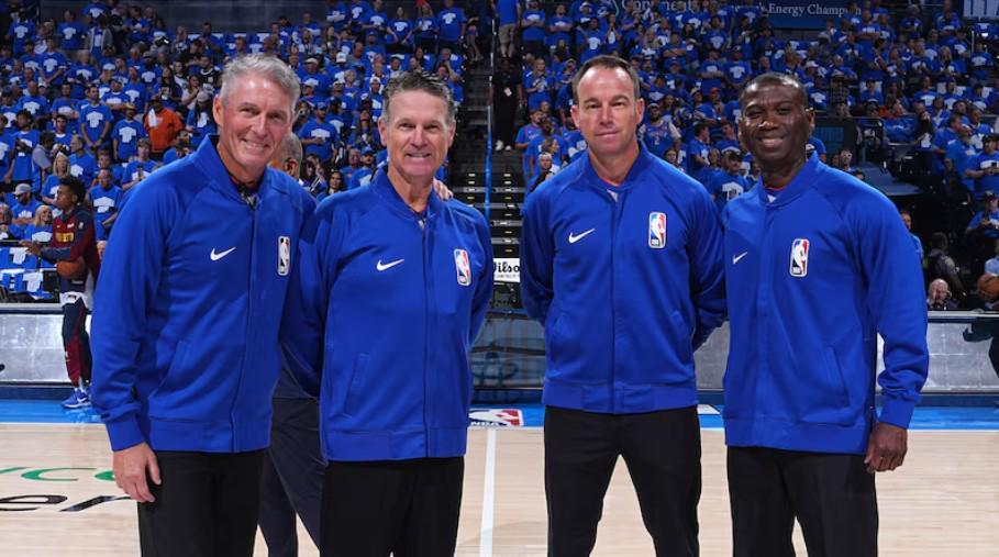 开云-美媒:新赛季教练挑战出界球将由回放中心复核,无需当值裁判观看